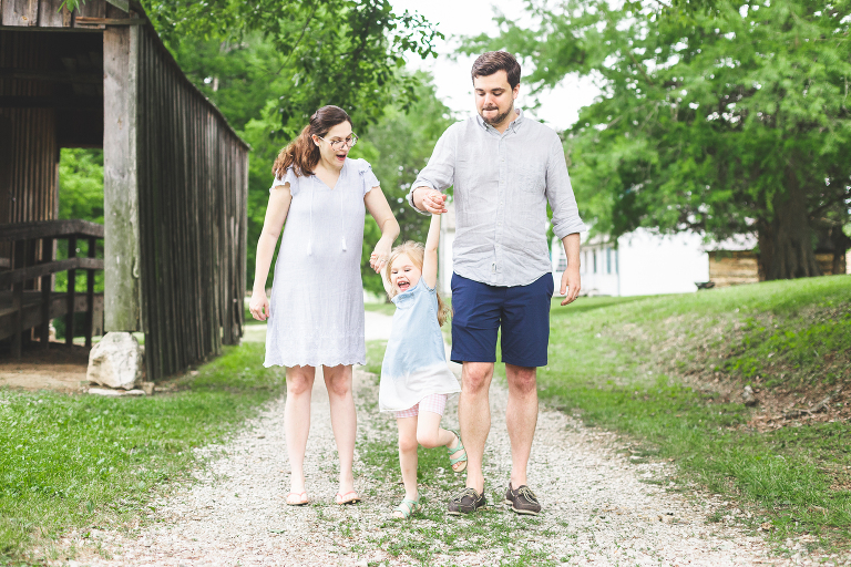 Family walking in Faust Park holding hands | KGriggs Photography