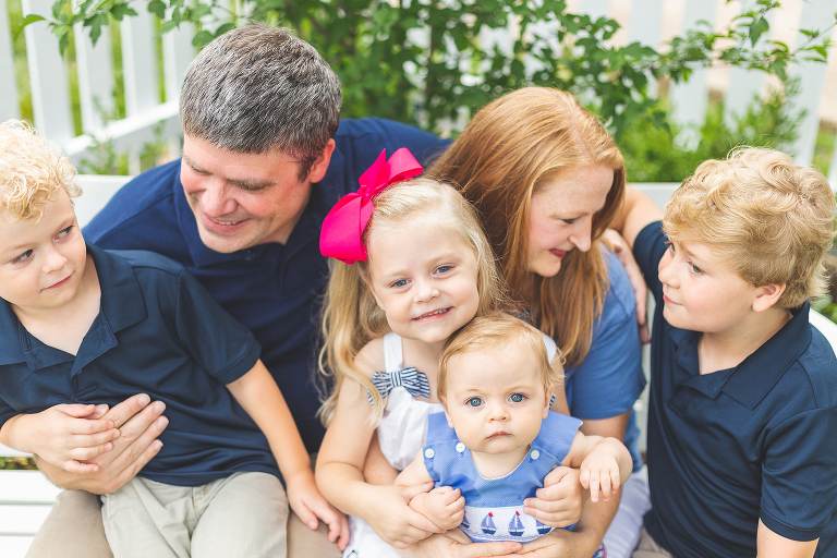 Family of 6 sitting on bench enjoying time together | St. Louis Photography